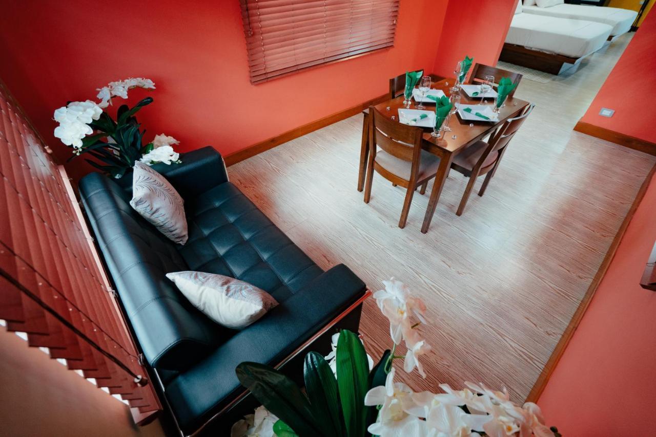 Runway Hotel Piarco ภายนอก รูปภาพ